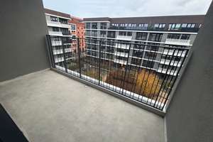 2-Zimmerwohnung mit Einbauküche und Loggia direkt am Spreekanal – Heidestraße 22, 10557 Moabit, Berlin – Vorschaubild 7