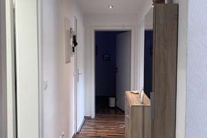 Traumhafte 4-Zimmerwohnung mit wunderschöner Terrasse im Grünen – Die vollständige Adresse der Immobilie erhältst du vom Anbieter., 72663 Großbettlingen – Vorschaubild 2