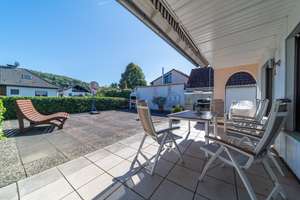 Einfamilienhaus mit riesiger Terrasse, wunderschönem Garten und viel Platz für Kreativität – Hauptstraße 13, 63695 Glauburg – Vorschaubild 7