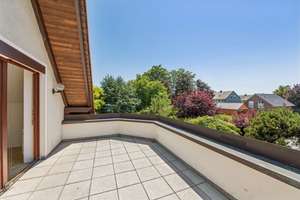 Zweifamilienhaus mit idyllischem Garten und Ausbaureserve – Die vollständige Adresse der Immobilie erhältst du vom Anbieter., 32825 Blomberg – Vorschaubild 10