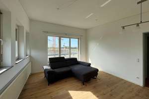 Lichtdurchflutete 3-Zimmer-Wohnung mit Südbalkon in begehrter Wohnlage – Die vollständige Adresse der Immobilie erhältst du vom Anbieter., 89231 Neu-Ulm – Vorschaubild 2