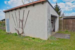 Gemütliches Haus, gr.  Grundstück 2.750 m², 2 Garagen, viel Potential! – Die vollständige Adresse der Immobilie erhältst du vom Anbieter., 15374 Müncheberg – Vorschaubild 9