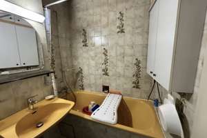 Traumhafter Blick - 4 Zimmer mit ca. 89 m² und Balkon – Die vollständige Adresse der Immobilie erhältst du vom Anbieter., 70437 Rot, Stuttgart – Vorschaubild 15