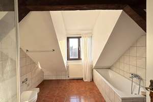 3,5-Zimmer Wohnung  - 5.OG | ohne Aufzug | EBK | Terrasse Vorderhaus | Wiesbaden – Die vollständige Adresse der Immobilie erhältst du vom Anbieter., 65197 Rheingauviertel / Hollerborn, Wiesbaden – Vorschaubild 6