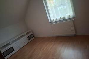 Viel Platz für den Alltag: Einfamilienhaus in Falkensee – Weserstraße 17, 14612 Falkensee – Vorschaubild 2