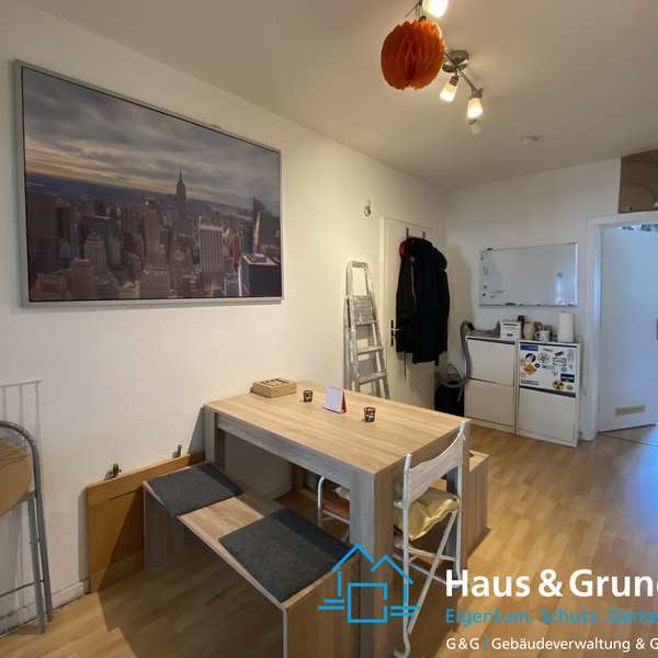 ***helle 3-Zimmer-Wohnung - gute Raumaufteilung - mit Balkon - mit Aufzug - Aachener Innenstadt***