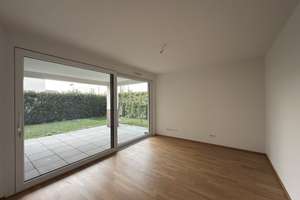 Moderne Barrierefreie Erdgeschosswohnung mit Terasse und Garten!  – Die vollständige Adresse der Immobilie erhältst du vom Anbieter., 79219 Staufen im Breisgau – Vorschaubild 3