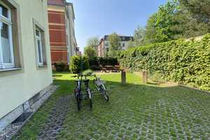 Property thumbnail 12