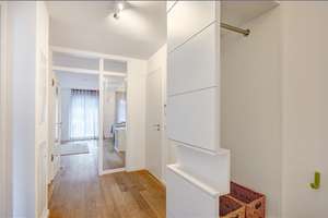 Möbliert: Haus‑in‑Haus‑Wohnung in exklusiver Lage am Isarhochufer  – Die vollständige Adresse der Immobilie erhältst du vom Anbieter., 81545 Harlaching, München – Vorschaubild 22