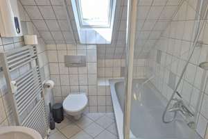 3-FH inkl. schönem Garten und 2 leerstehenden Wohnungen in attraktiver Lage – Die vollständige Adresse der Immobilie erhältst du vom Anbieter., 50739 Longerich, Köln – Vorschaubild 38