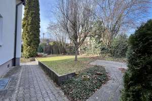 Zweifamilienhaus (DHH) zur Eigennutzung & Mieteinnahmen - Böblingen – Die vollständige Adresse der Immobilie erhältst du vom Anbieter., 71032 Böblingen – Vorschaubild 13
