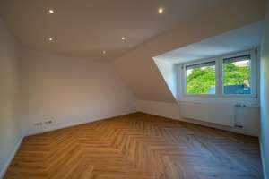 Sanierte Dachgeschosswohnung mit traumhaftem Rheinblick!  – Die vollständige Adresse der Immobilie erhältst du vom Anbieter., 56076 Pfaffendorf, Koblenz – Vorschaubild 2