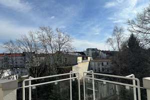 2 Zimmer Maisonette-Wohnung mit Balkon und Blick über Hannover in der List