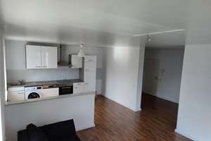 Frisch renovierte 2-Zimmer-Wohnung mit Balkon in Toplage – Köln-Müngersdorf – Ährenweg 27, 50933 Müngersdorf, Köln – Vorschaubild 3