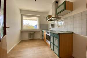 *PROVISIONSFREI* Helle 3-Zimmer Wohnung mit Sonnen-SW-Balkon im 3.OG – Karolingerstraße 1-7, 40223 Bilk, Düsseldorf – Vorschaubild 9
