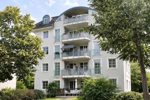 +ESDI+ Attraktive Kapitalanlage: Vermietete 2-Zimmer-Wohnung mit Balkon & Tiefgaragenstellplatz