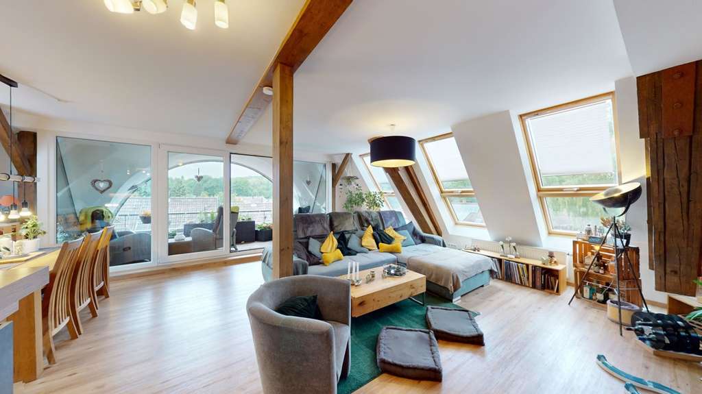 Wohnen mit Stil in hochwertiger 4. Zi.-Maiso.Wohnung mit Traumküche in guter Lage von Salzgitter-Bad