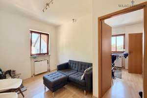Vermietete 2-Zimmer-Wohnung mit ausbaufähigem Dachgeschoss und Entwicklungspotenzial! – Die vollständige Adresse der Immobilie erhältst du vom Anbieter., 93057 Konradsiedlung-Wutzlhofen, Regensburg – Vorschaubild 2