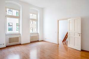 Familienfreundliche Altbauwohnung mit besonderem Raumgefühl – Die vollständige Adresse der Immobilie erhältst du vom Anbieter., 10559 Moabit, Berlin – Vorschaubild 4