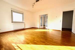 Als Anlage: tolle 4-Zimmer-Wohnung (OG) mit 2 Balkonen und Garage in Bad Cannstatt – Die vollständige Adresse der Immobilie erhältst du vom Anbieter., 70374 Im Geiger, Stuttgart – Vorschaubild 9