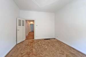 Schöne 2,5-Zimmer-Altbauwohnung mit kleiner Wohnküche in Neuhausen! – Volkartstraße 38, 80636 Dom Pedro, München – Vorschaubild 8
