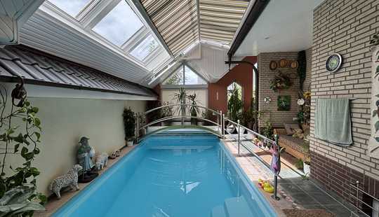 Bild von Sie suchen etwas Besonderes? Exklusives Einfamilienhaus mit Swimmingpool in Cloppenburg zu verkau...