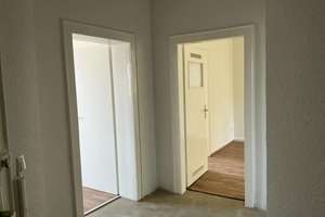 2-Zimmer-Wohnung in Essen Frohnhausen mit großem Wohnzimmer – Leipziger Straße 13, 45145 Frohnhausen, Essen – Vorschaubild 8