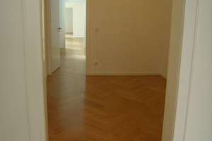 Zentral gelegene Wohnung in der Düsseldorfer Innenstadt mit kl. Garten – Gerresheimer Straße 35a, 40211 Stadtmitte, Düsseldorf – Vorschaubild 16