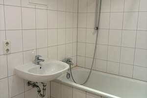 ** GEMÜTLICHE LICHTDURCHFLUTETE 1-RWG ** MIT BAD, WANNE & ABSTELLKAMMER ** WE 19 ** – 4299 Stötteritz, Leipzig – Vorschaubild 7