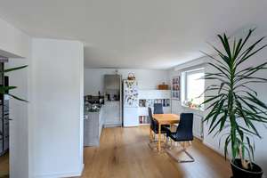 Modernisierte 3,5-Zimmer-Wohnung im obersten Stockwerk mit Balkon und Weitblick – Heilbronn-Ost – Jägerhausstraße 72, 74074 Heilbronn, Heilbronn – Vorschaubild 3
