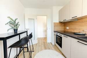 Neu renoviert, toll möbliert, 2-Zimmer mit SW-Balkon, Tageslichtbad und Fernblick! – Gasteiner Straße 15, 1279 Laubegast, Dresden – Vorschaubild 11