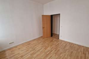 Helle 4-Zimmer-Wohnung mit Balkon und 119,92 m² Wohnfläche in Magdeburg – Breiter Weg 228, 39104 Altstadt, Magdeburg – Vorschaubild 7