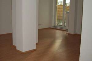 ~Helles 15m² Zimmer in WG in Uninähe mit Garten~ Nur noch 1/6 Zimmer verfügbar!! – Jakobstraße 25, 52064 Lindenplatz, Aachen – Vorschaubild 1