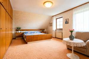 Ein Garten zum Spielen. Ein Zuhause zum Bleiben. – Die vollständige Adresse der Immobilie erhältst du vom Anbieter., 90453 Reichelsdorf, Nürnberg – Vorschaubild 10