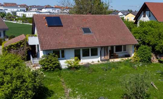 Familienfreundliches & großzügiges Einfamilienhaus mit Garten in Häslach
