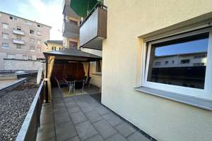 Terrasse und Stellplatz: 2-Zimmer-Wohnung in Pforzheimer Innenstadt – Badstraße 7A, 75172 Weststadt, Pforzheim – Vorschaubild 8