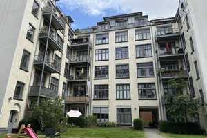 Attraktives 3-Zi-Loft auf 2 Ebenen mit TG-Stellplatz in ruhiger Lage von Friedrichshain – Berlin – Vorschaubild 1
