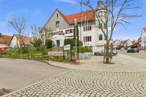 Wohnhaus mit Restaurant als Kapitalanlage – Esslingen (Kreis) – Vorschaubild 1