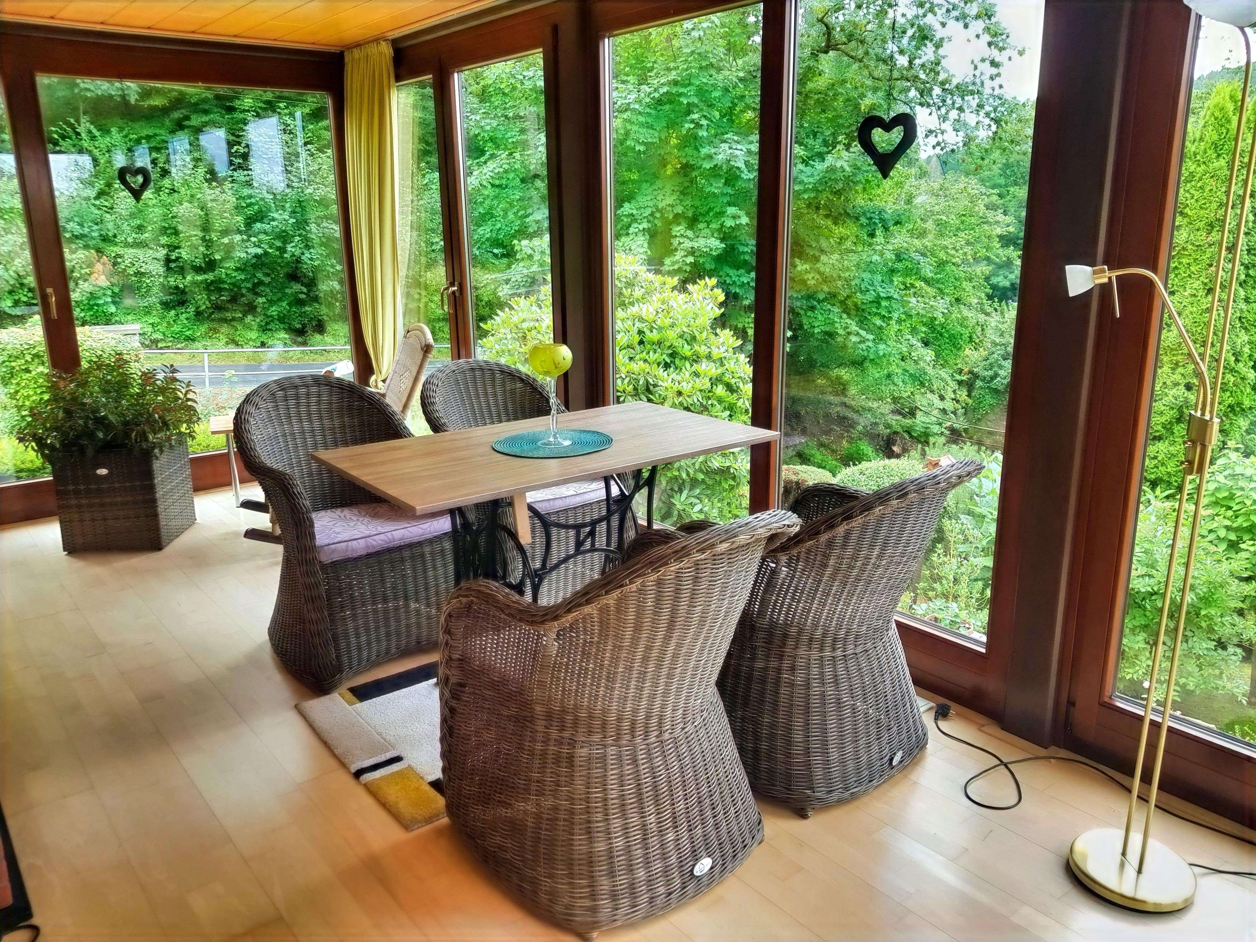 Immobilie in Bad Gottleuba-Berggießhübel - Hier beginnt Ihr Familienglück – mit Sauna und Kamin, einfach zum Wohlfühlen! - Bild 3