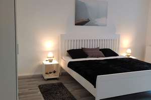 Gepflegte, Möblierte, Helle, 3-Zimmer Wohnung mit Balkon. – Moltkestraße 24, 40477 Pempelfort, Düsseldorf – Vorschaubild 23