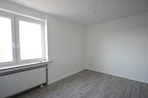 FRISCH RENOVIERT! Modernes Appartement in zentraler Lage! – Herner Str. 24-26, 44787 Bochum – Vorschaubild 2