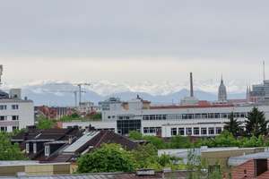 Panoramablick 7. Stock. Gepflegte 2-Raum-Wohnung in Schwabing-West – Klausingweg 2, 80797 Am Luitpoldpark, München – Vorschaubild 14