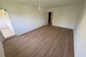 Charmante 3-Zimmer-Wohnung in Heilbronn – Erstbezug nach Sanierung – Heidelberger Str 171, 74080 Böckingen, Heilbronn – Vorschaubild 2