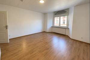 3-Zimmer-Wohnung mit Balkon & Einbauküche in zentraler Lage von Offenbach – 63065 Mathildenschule, Offenbach am Main – Vorschaubild 5
