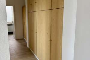 Umfangreich renovierte 3-Zimmer-Wohnung mit neuer EBK und neuem Bad – ideal für langfristiges Wohnen – Robert-Schuman-Straße 8, 51109 Neubrück, Köln – Vorschaubild 11
