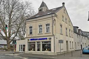 Wohn- und Geschäftshaus in guter Stadtteillage