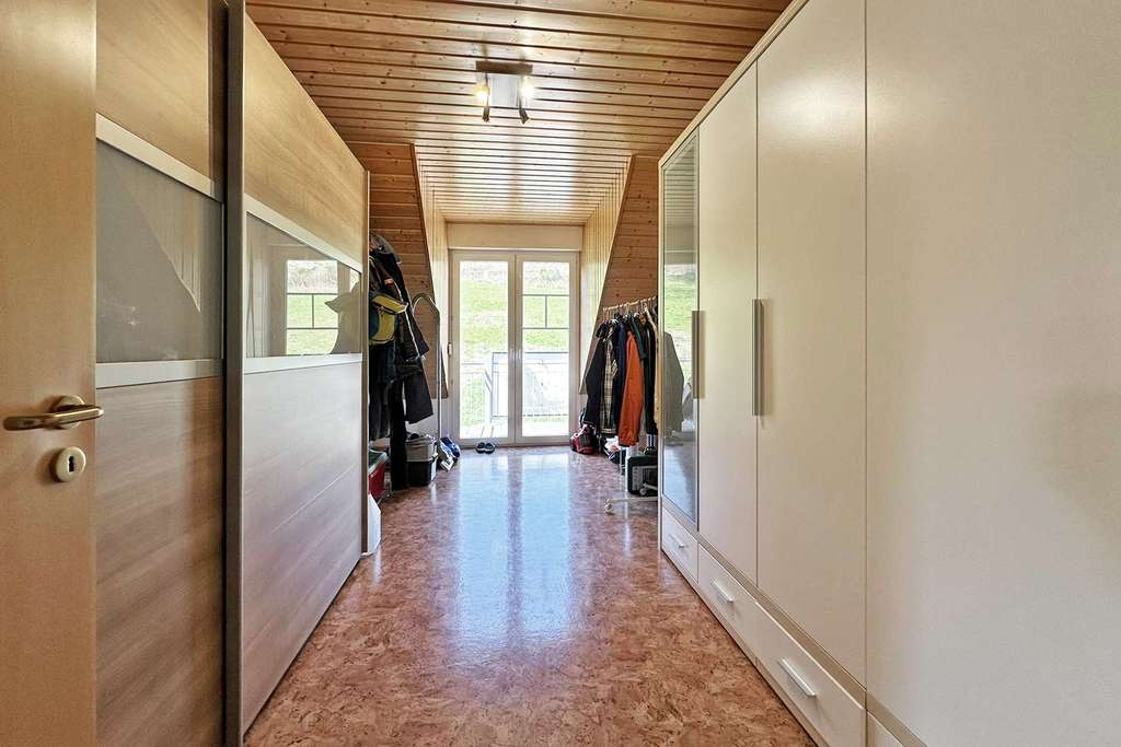 Immobilie in Fell - Großzügige Eigentumswohnung in Fell-Fastrau in einem gepflegten Wohnhaus mit Blick ins Grüne. - Bild 3