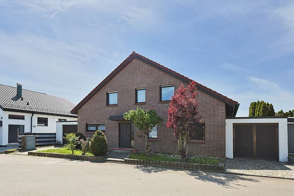 Immobilie in Kirchberg an der Murr - Großzügiges Einfamilienhaus mit schönem Garten und viel Potenzial - Bild 3