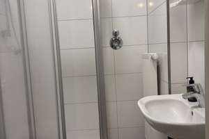 Helle 3-Zimmer Wohnung mit gehobener Ausstattung in Karlsruhe Oststadt (Gesamtmiete 1.390,00€) – Die vollständige Adresse der Immobilie erhältst du vom Anbieter., 76131 Oststadt, Karlsruhe – Vorschaubild 8