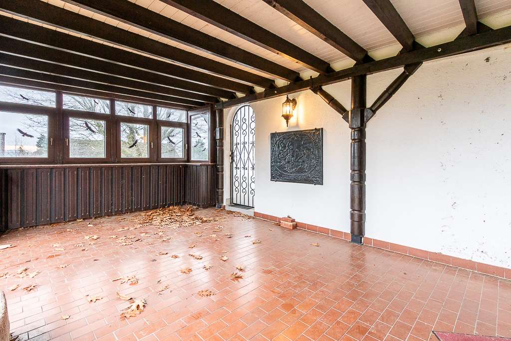 Immobilie in Gusterath - Charmantes Einfamilienhaus mit Einliegerwohnung und großem Potenzial in idyllischer Wohnlage - Bild 2